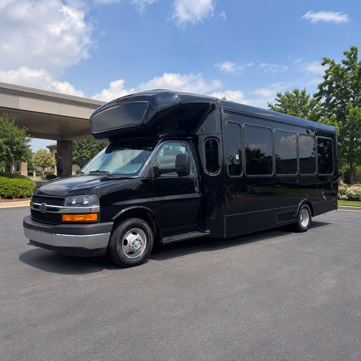 15 Passenger Party Bus Exterior