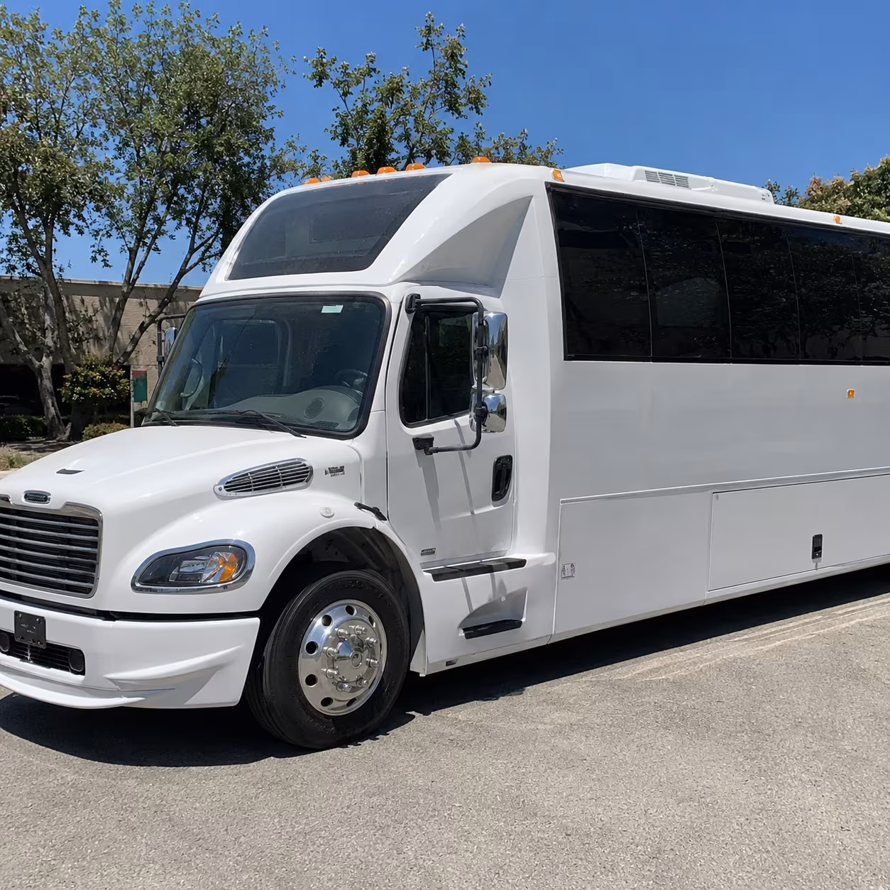 50 Passenger Party Bus Exterior