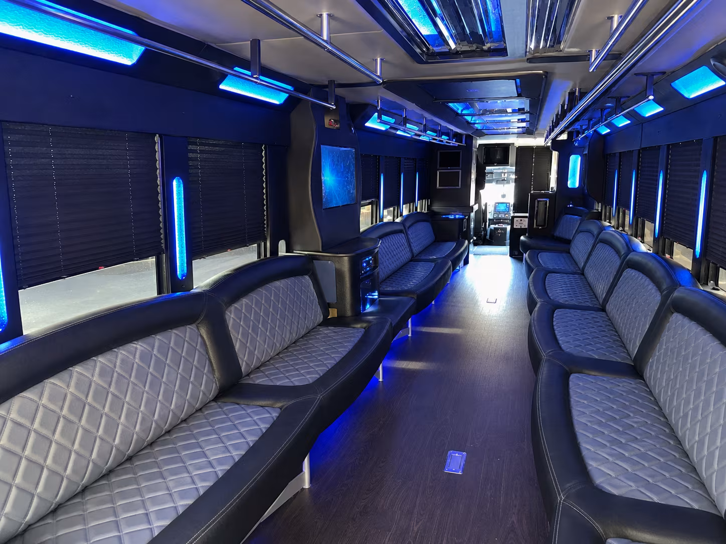 Lakeland Homecoming & Prom Party Bus Rentals
