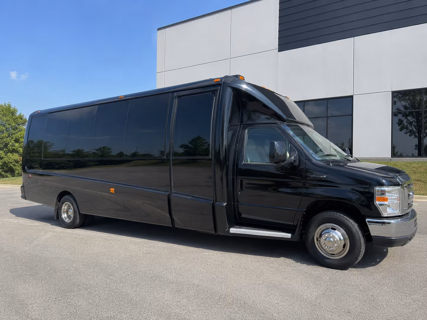Lakeland Party Bus Rental
