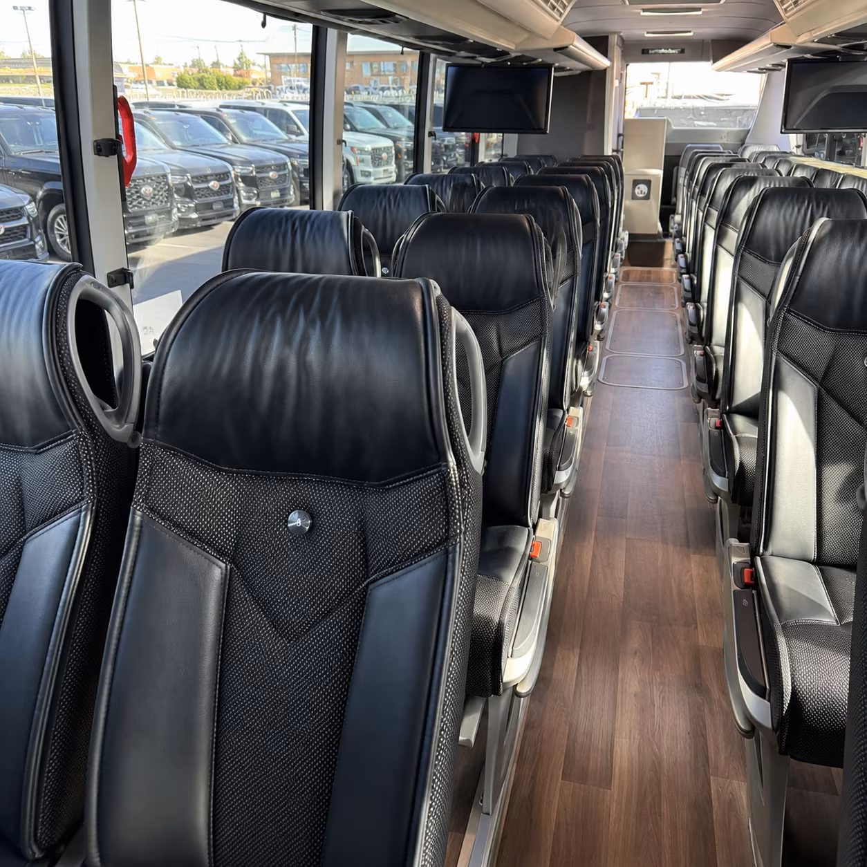 Orlando Airport Shuttle & Transportation party bus exterior