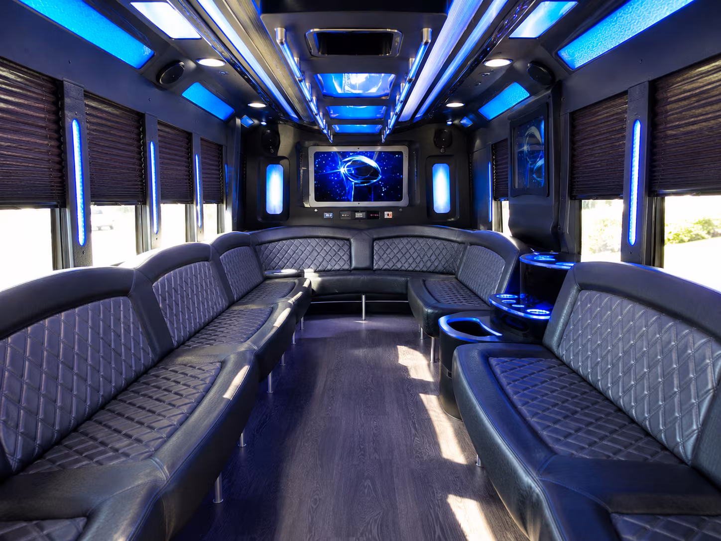 Orlando Birthday, Sweet 16, & Quinceañera Transportation party bus exterior