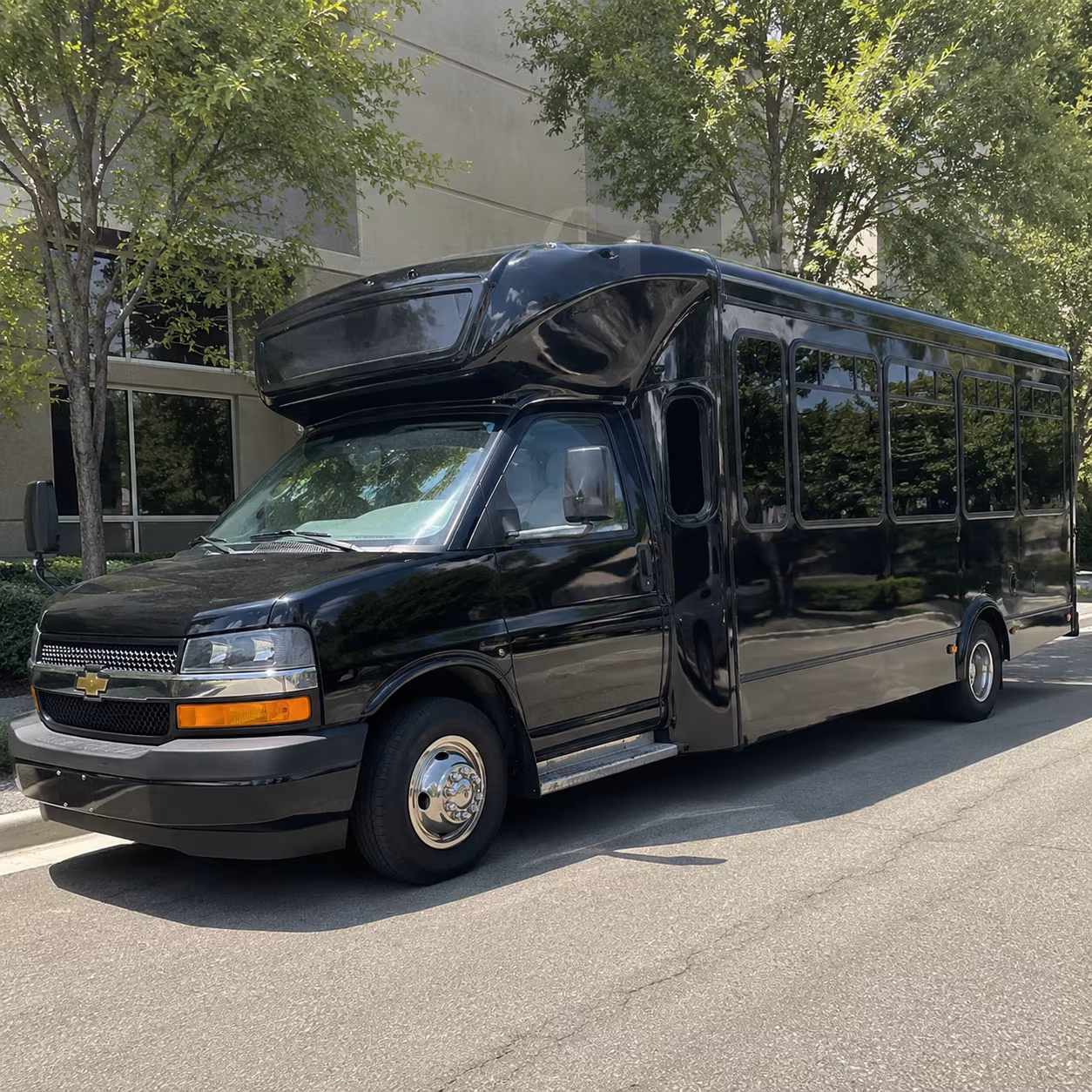 Orlando Birthday, Sweet 16, & Quinceañera Transportation party bus exterior