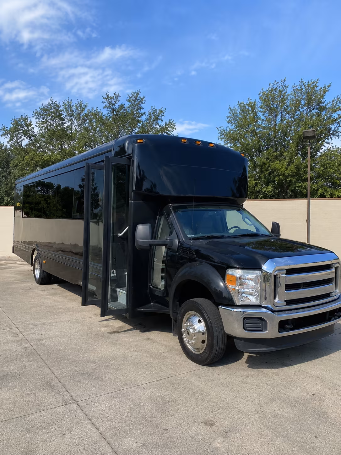 Orlando Private Event Transportation party bus exterior