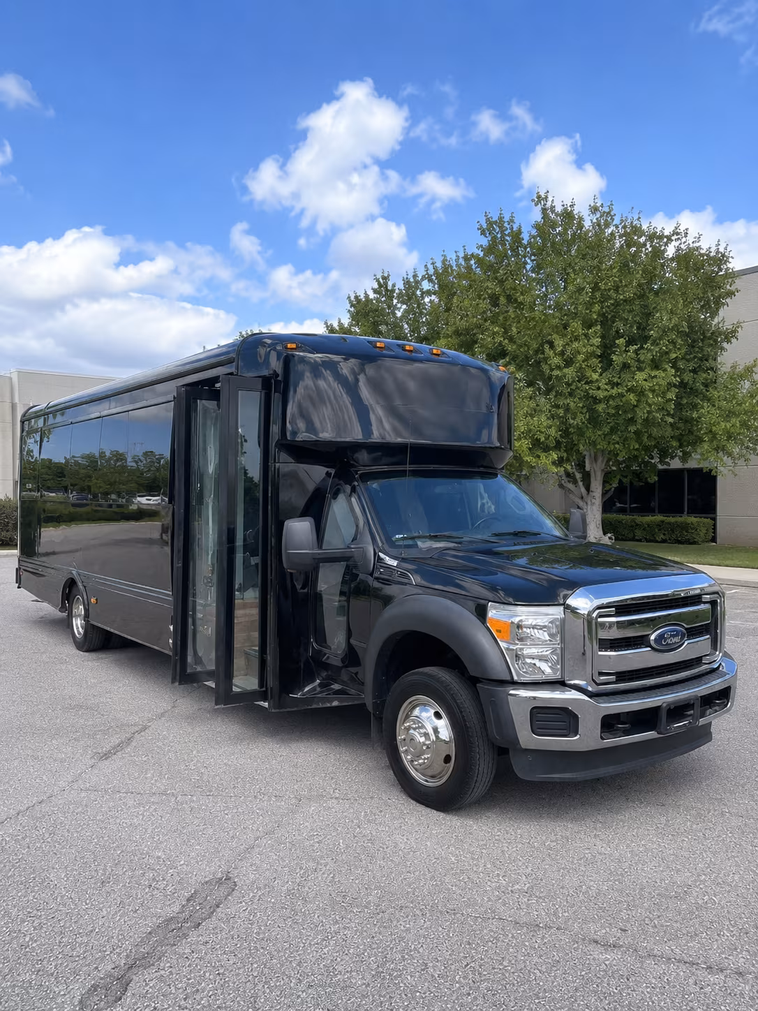 Orlando Sporting Event Transportation party bus exterior