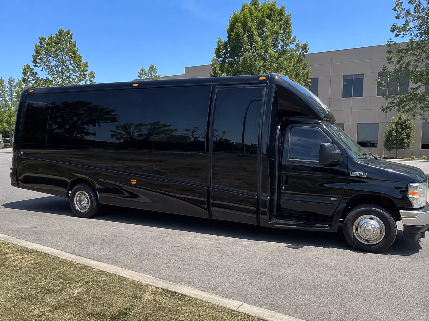Orlando Wedding Transportation pickup coordination