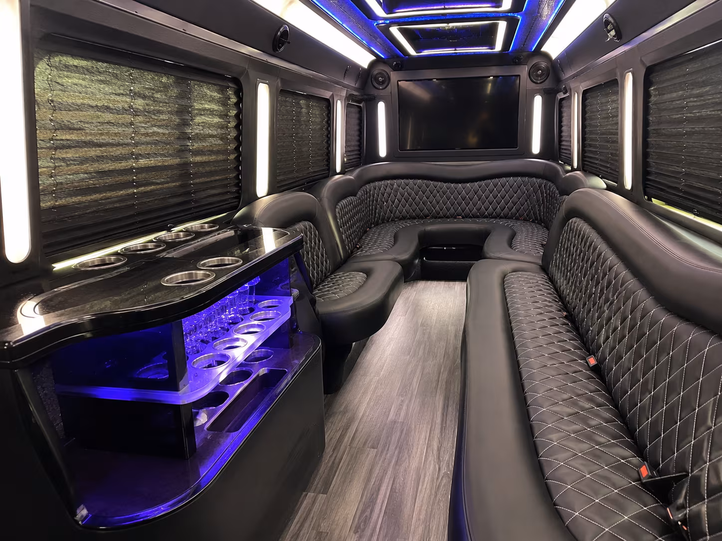 Pine Hills Homecoming & Prom Party Bus Rentals