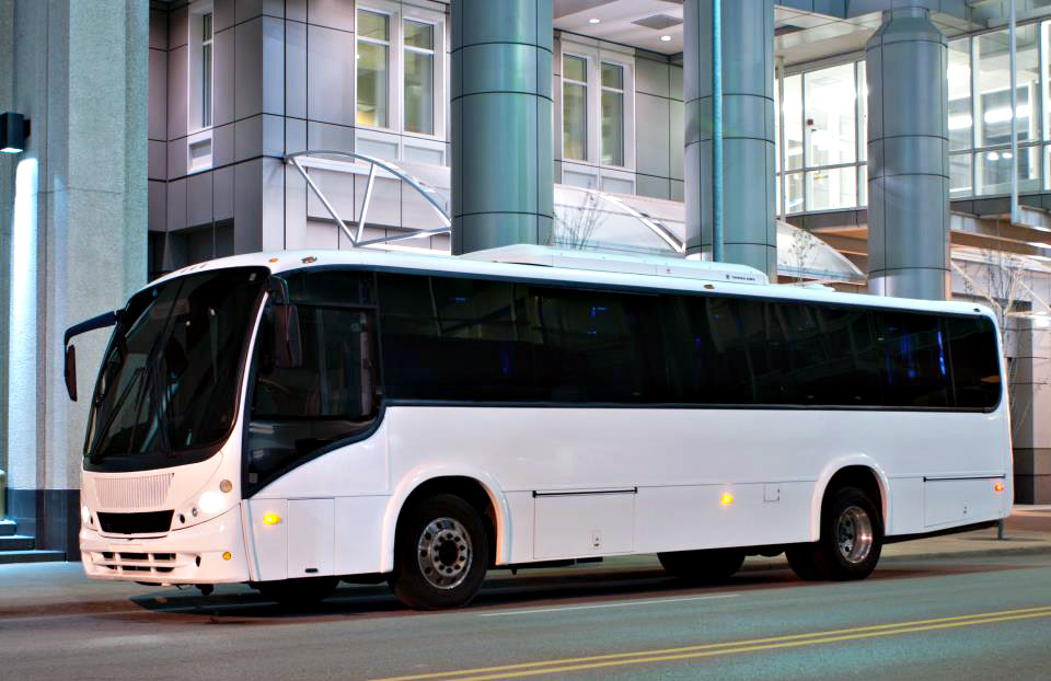 clearwater bus rental company